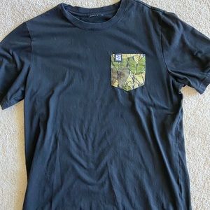 Hawaii’s Finest Pocket T-Shirt size medium